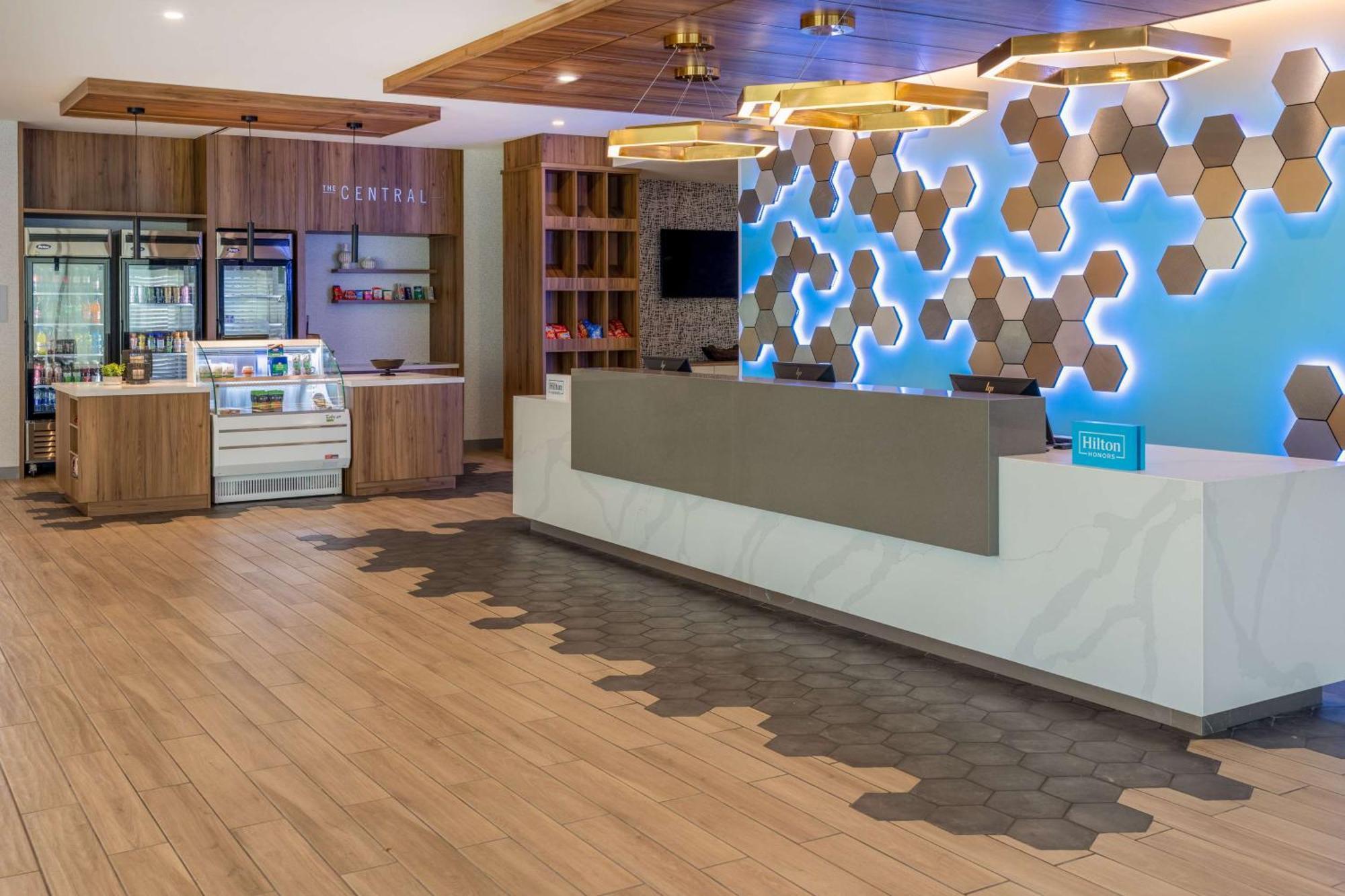 Tru By Hilton Pensacola Airport Medical Center 호텔 외부 사진
