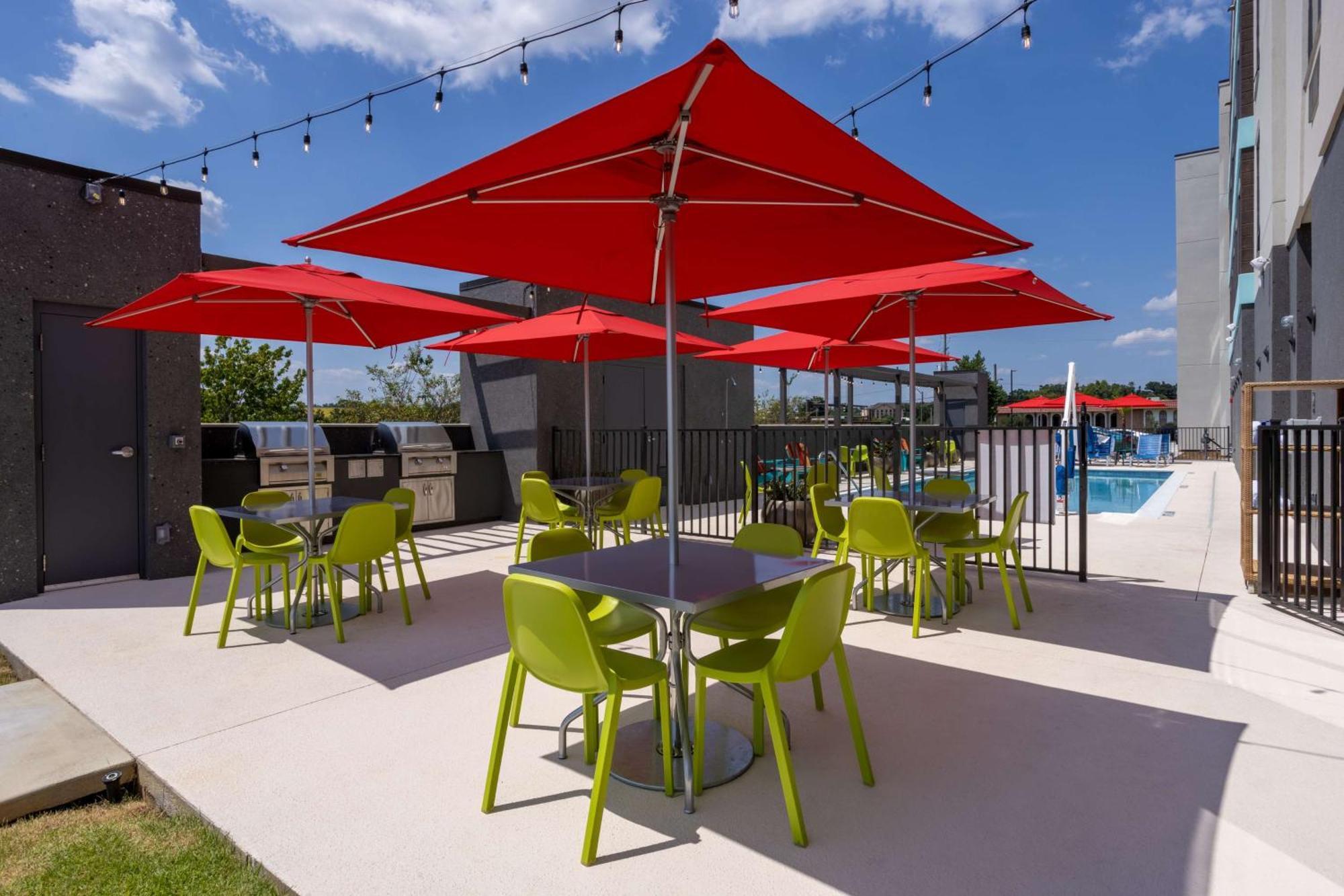 Tru By Hilton Pensacola Airport Medical Center 호텔 외부 사진